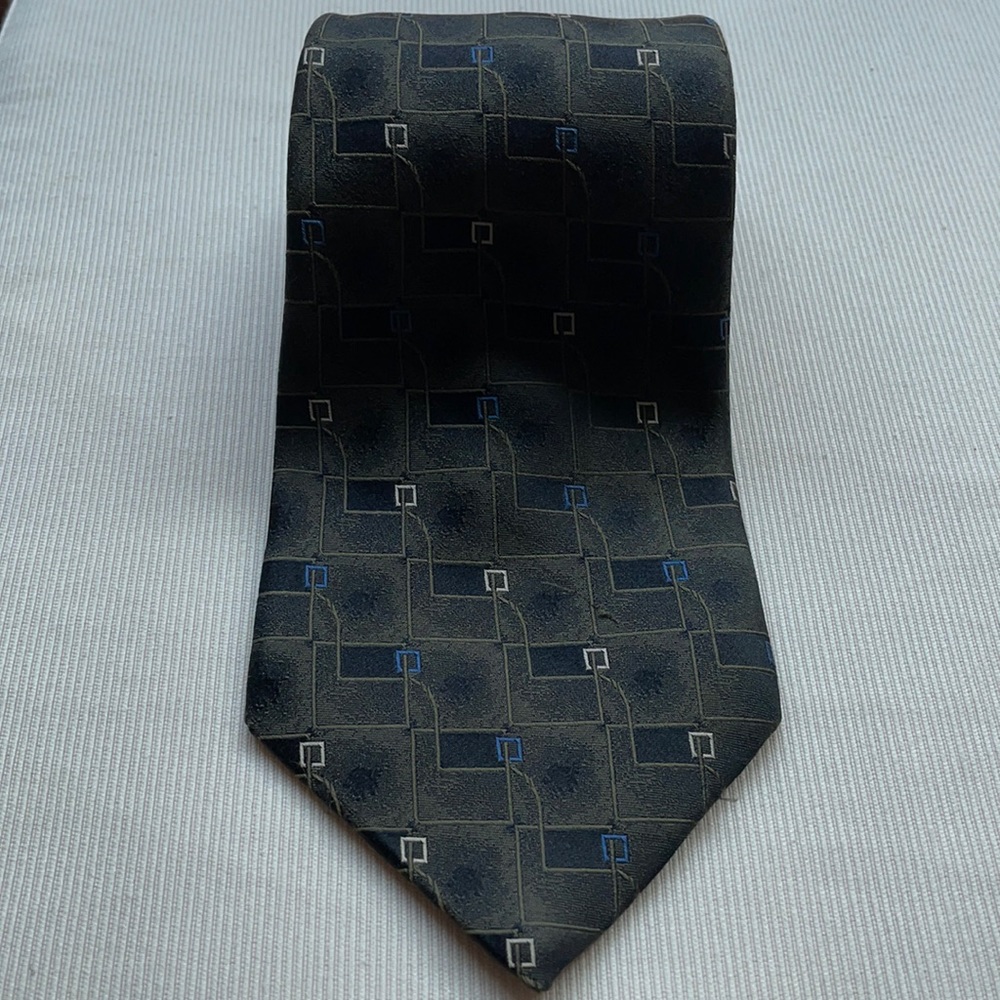 Croft & Barrow Olive Long Tie